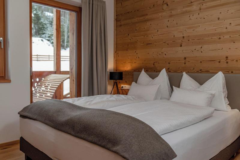 Skylodge Alpine Homes image