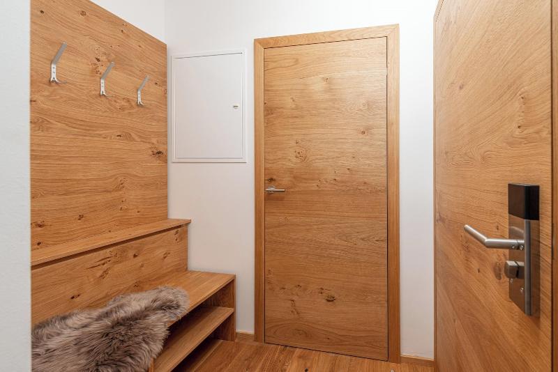 Skylodge Alpine Homes image