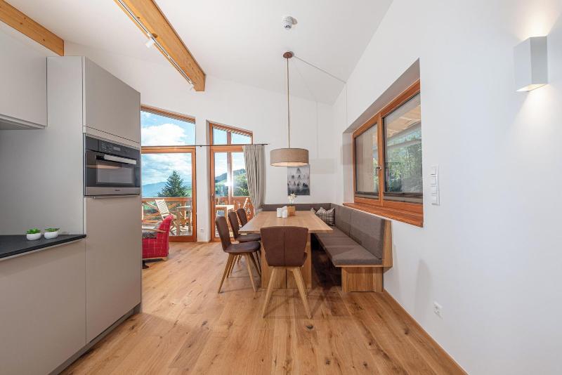 Skylodge Alpine Homes image