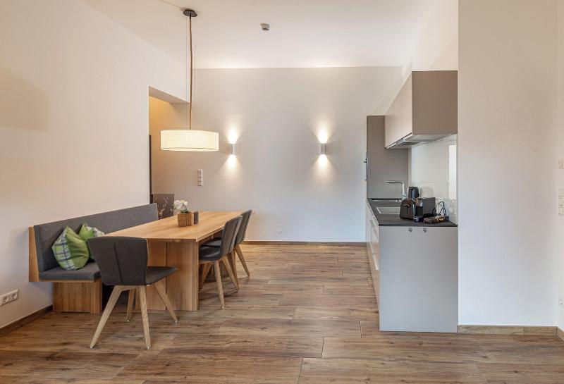 Skylodge Alpine Homes image