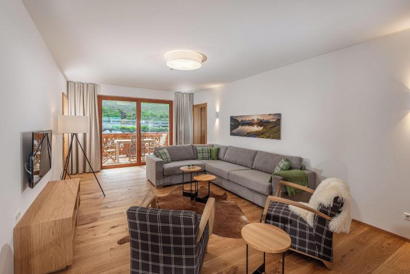 Skylodge Alpine Homes image
