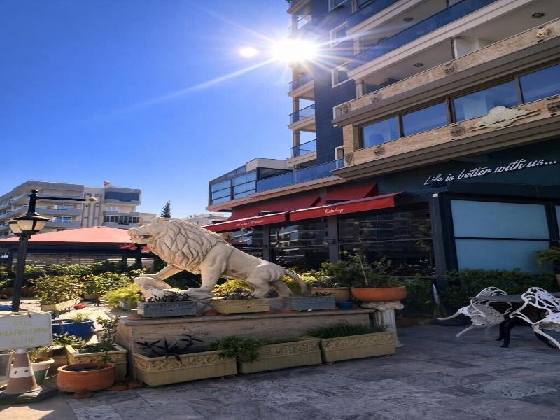 Lion Park Suites Residence Hotel