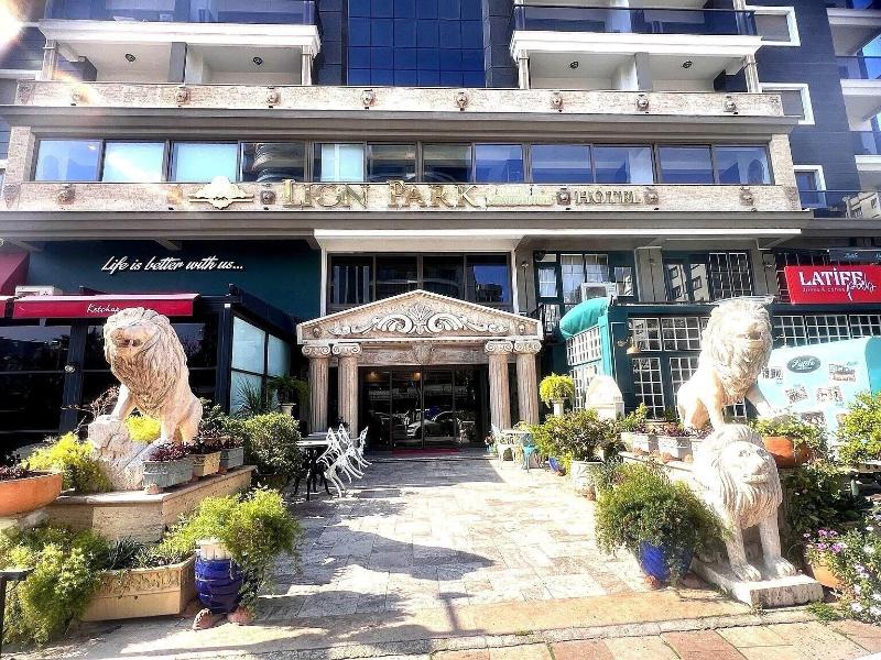 Lion Park Suites Residence Hotel
