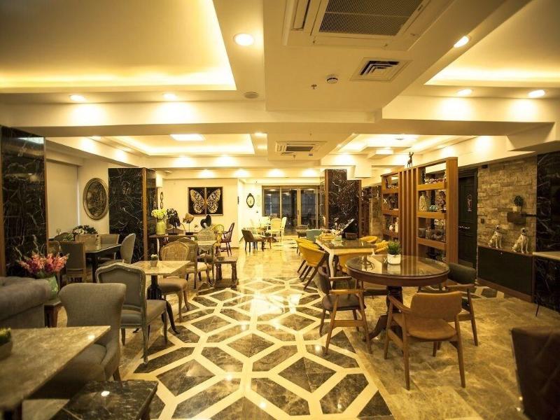 Lion Park Suites Residence Hotel