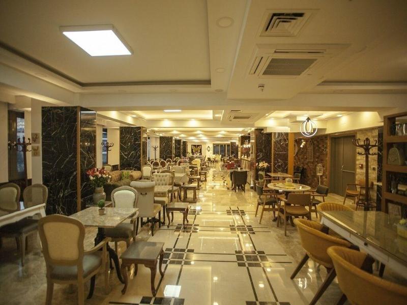 Lion Park Suites Residence Hotel