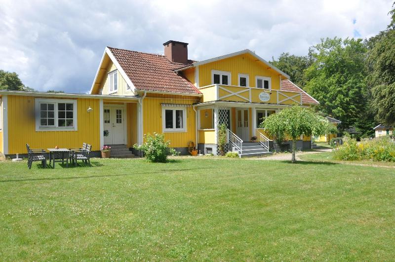 Hotell Pensionat Bja Rkelund image