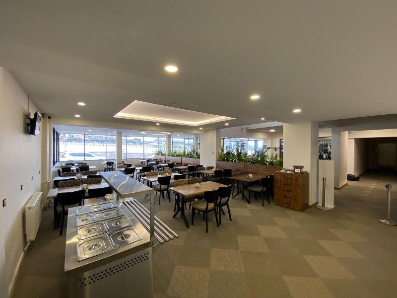 Zumrut Palas Hotel