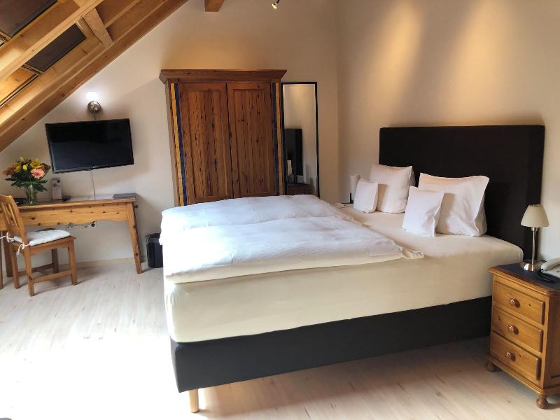 Ga Stehaus Und Weingut Peth image
