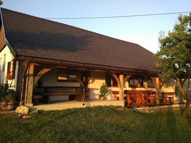 Tourist Farm Strle image