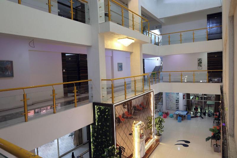 Nilaya Nest Away