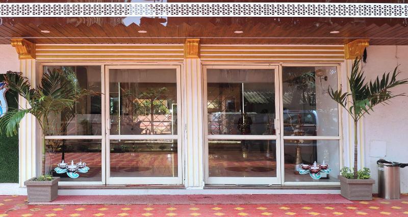 Nilaya Nest Away