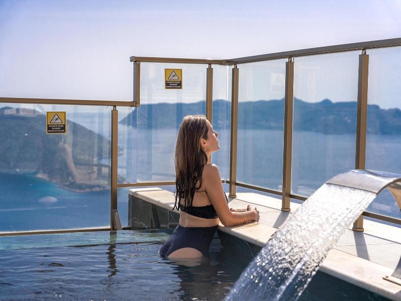 Un Amor Hotel image