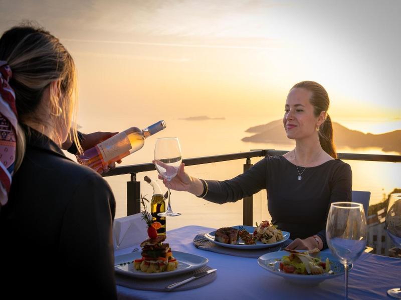 Un Amor Hotel image