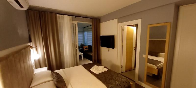 Un Amor Hotel image