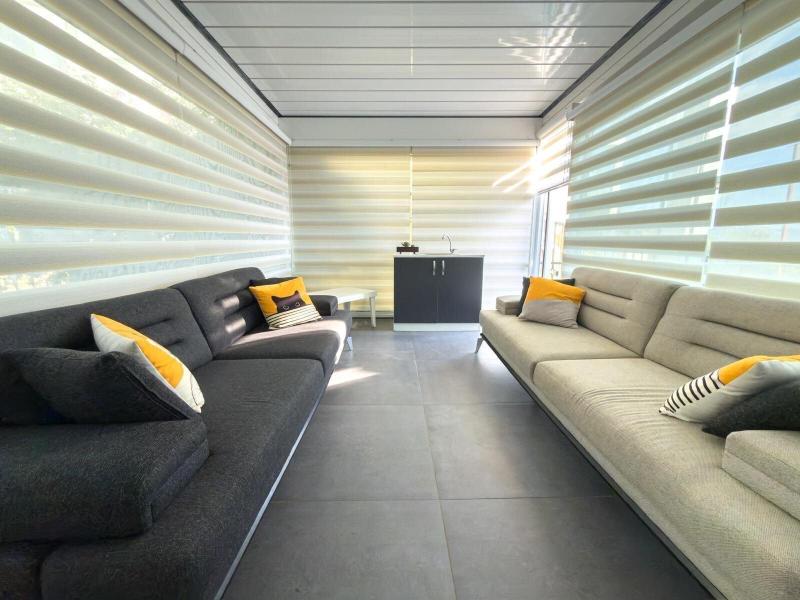 Un Amor Hotel image