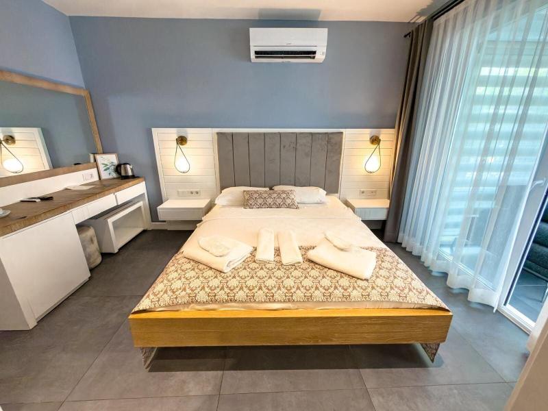 Un Amor Hotel image