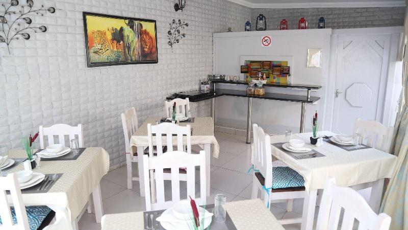 Roba Monakedi Guest Lodge image