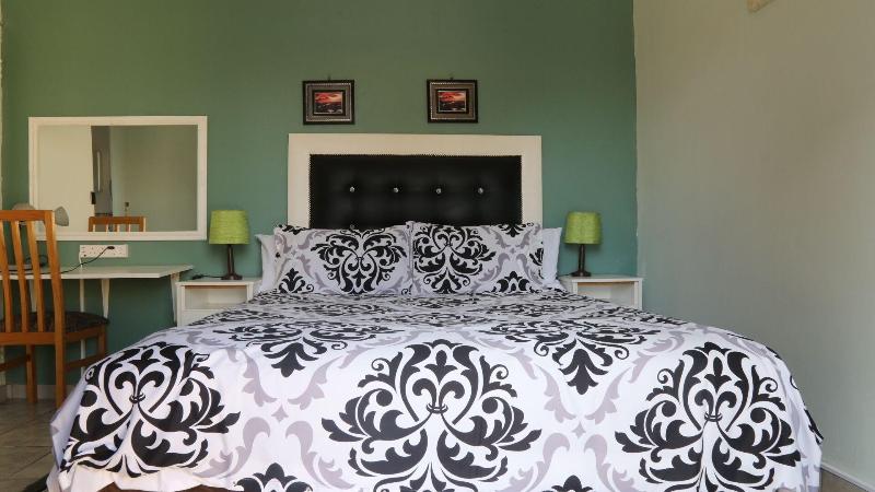 Roba Monakedi Guest Lodge image