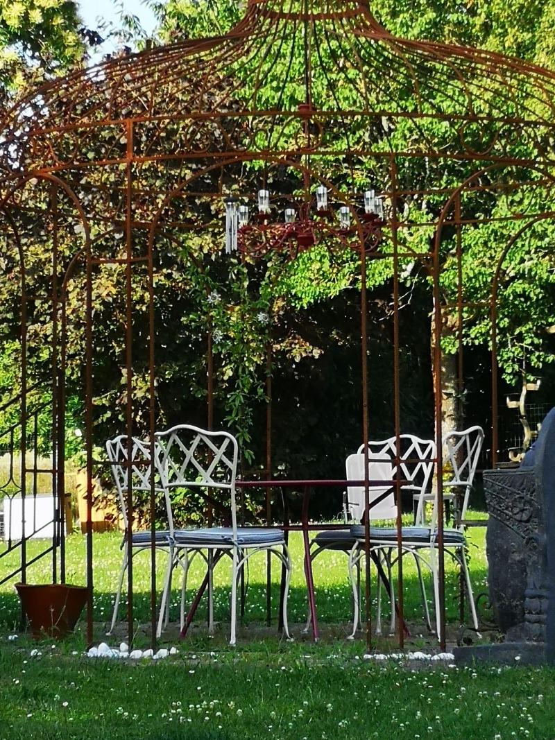 Les Mesanges image