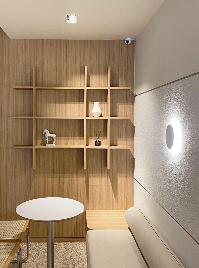 Seven Bricks Hotel image
