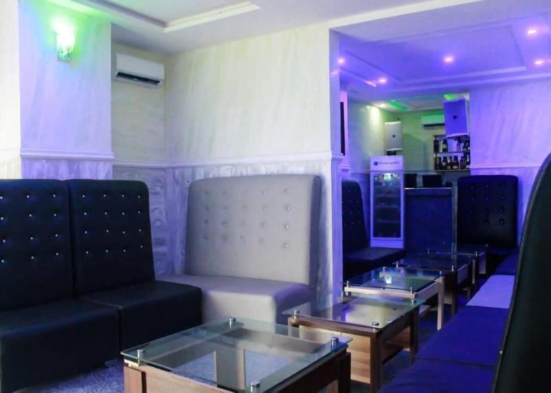 Demeg Hotel And Suites image