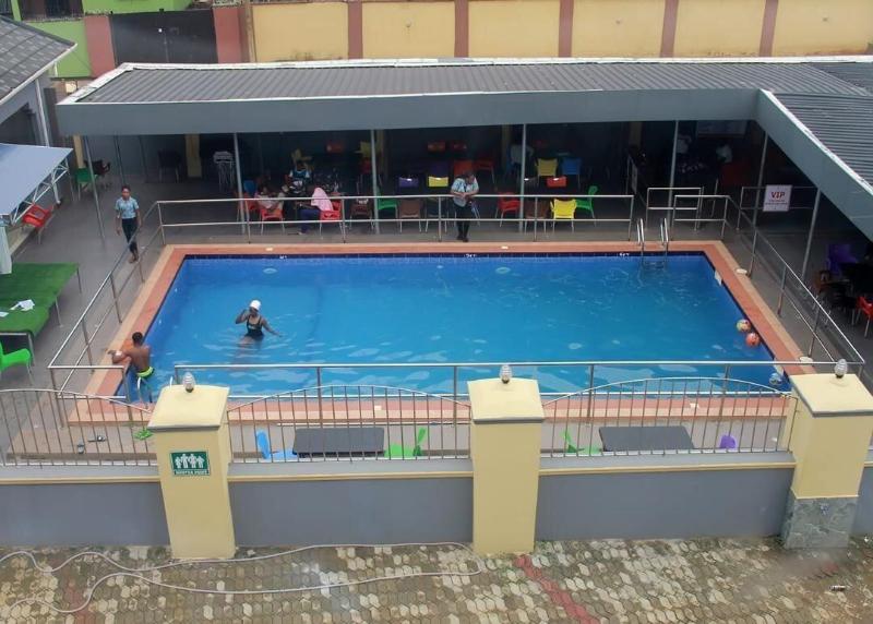 Demeg Hotel And Suites image