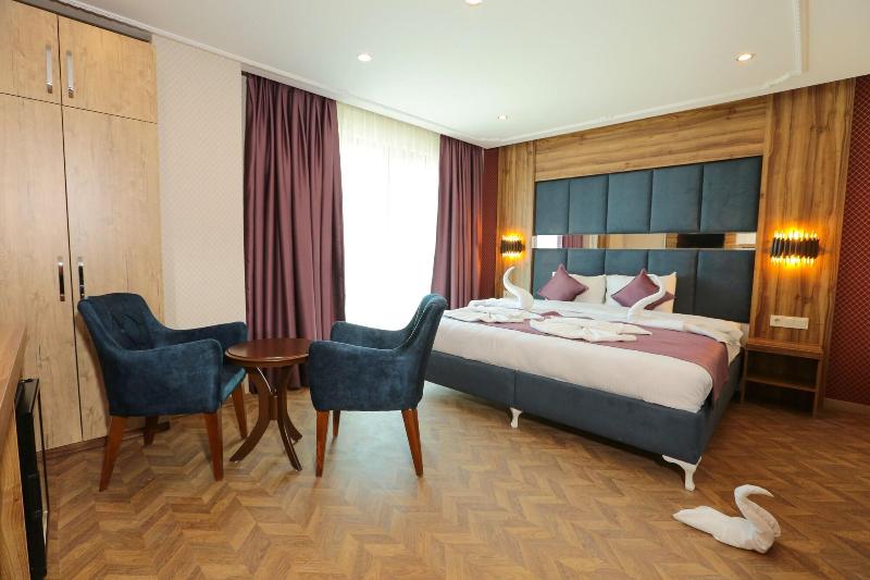 Royal Palas Hotel image