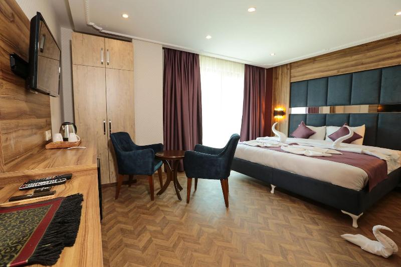 Royal Palas Hotel image