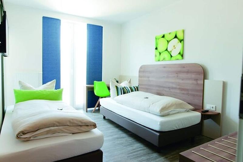 Hotel M24 image