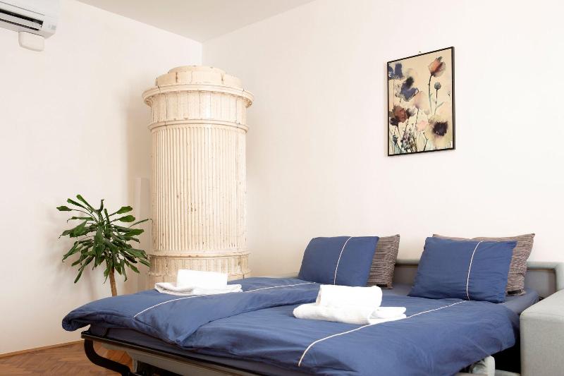 Codelli Deluxe Unique Fresko Apartments image