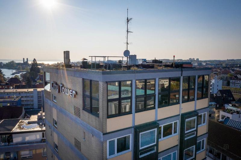 Skyhostel Friedrichshafen image