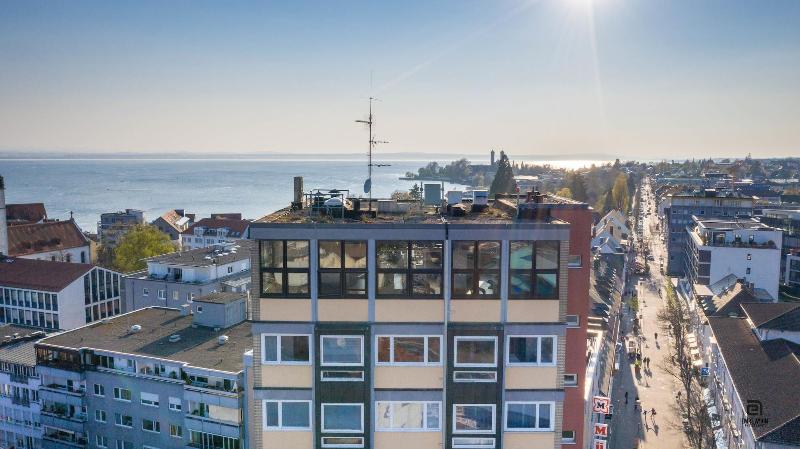 Skyhostel Friedrichshafen image