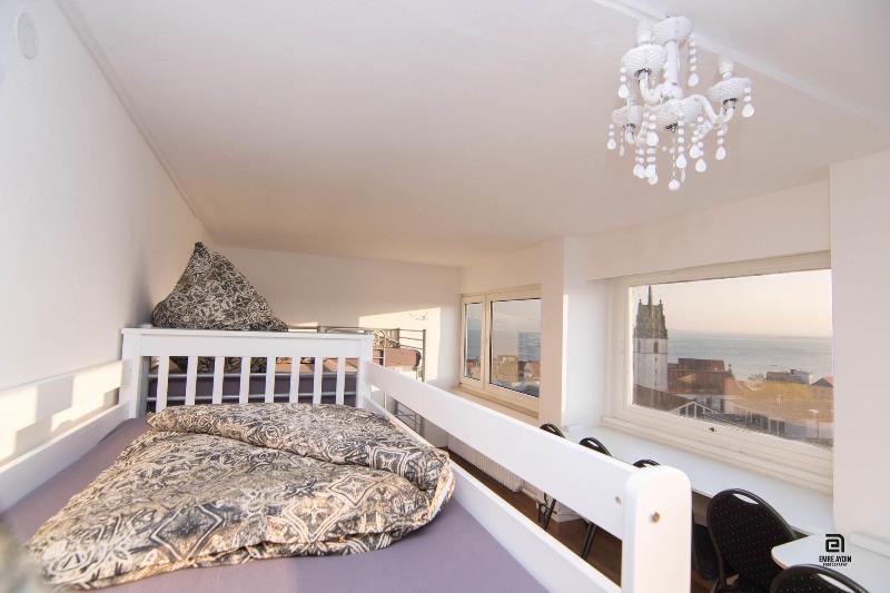 Skyhostel Friedrichshafen image