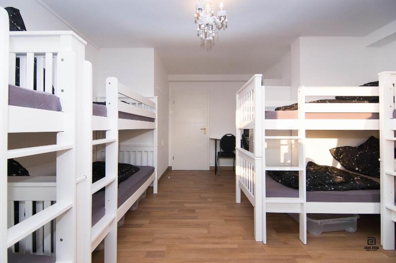 Skyhostel Friedrichshafen image