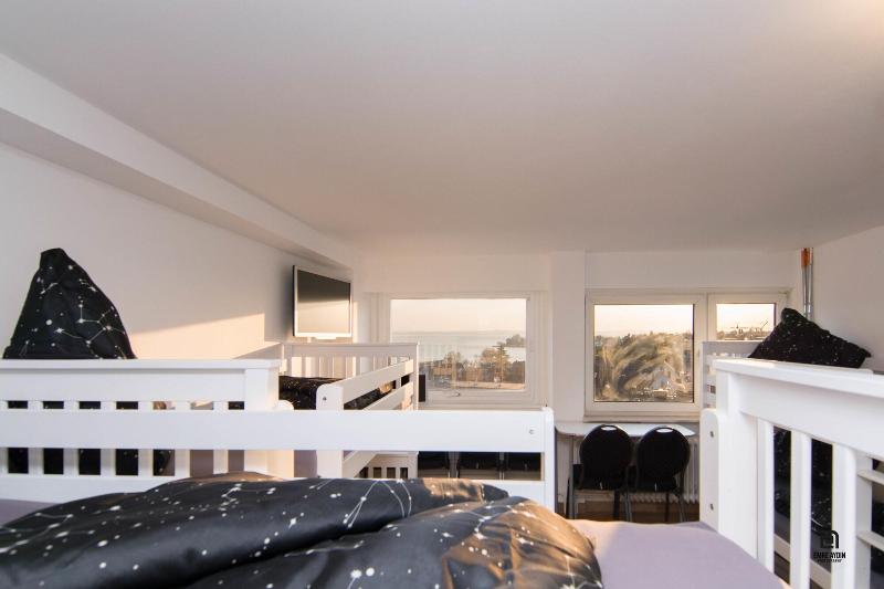 Skyhostel Friedrichshafen image