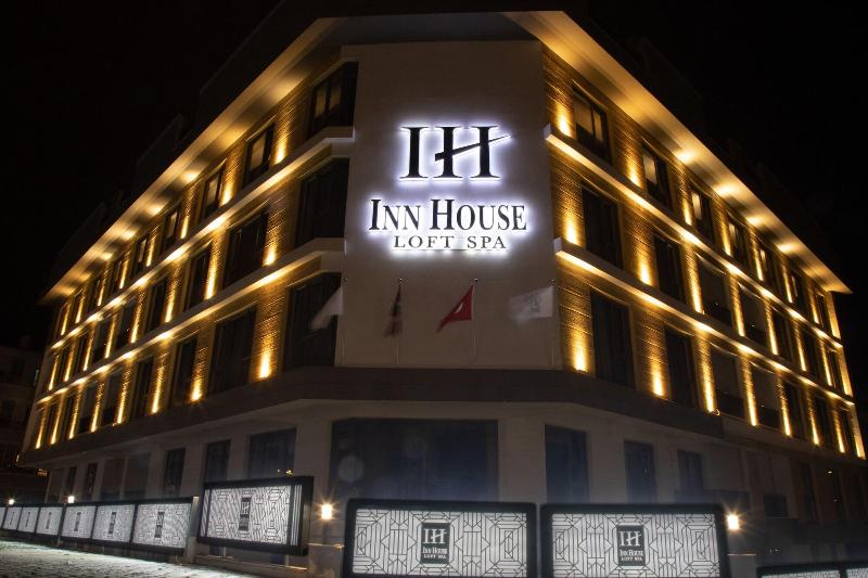 Inn House Loft Spa image