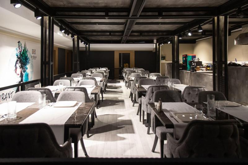 Inn House Loft Spa image