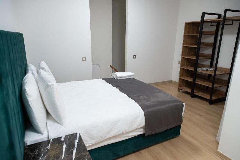 Inn House Loft Spa image