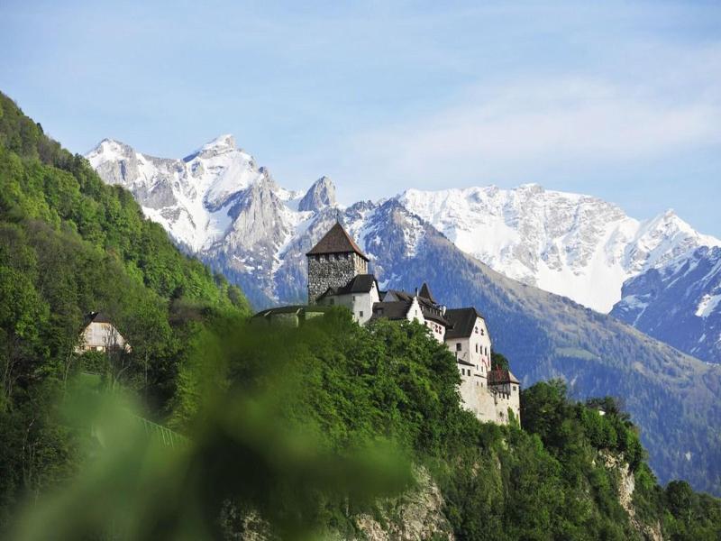 Vaduzerhof image
