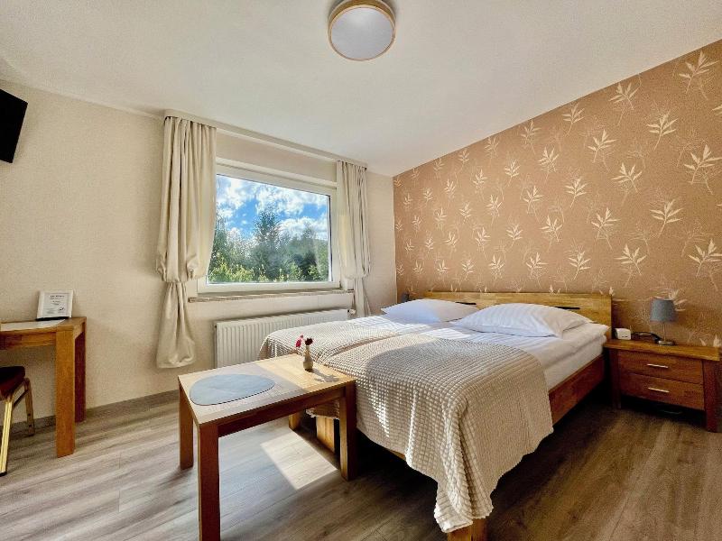 Am Berg Hotel image