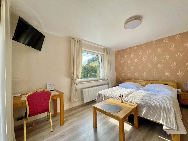 Am Berg Hotel image