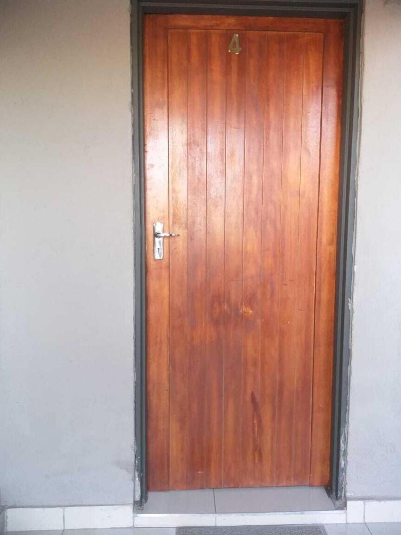 Hulela Guest House image