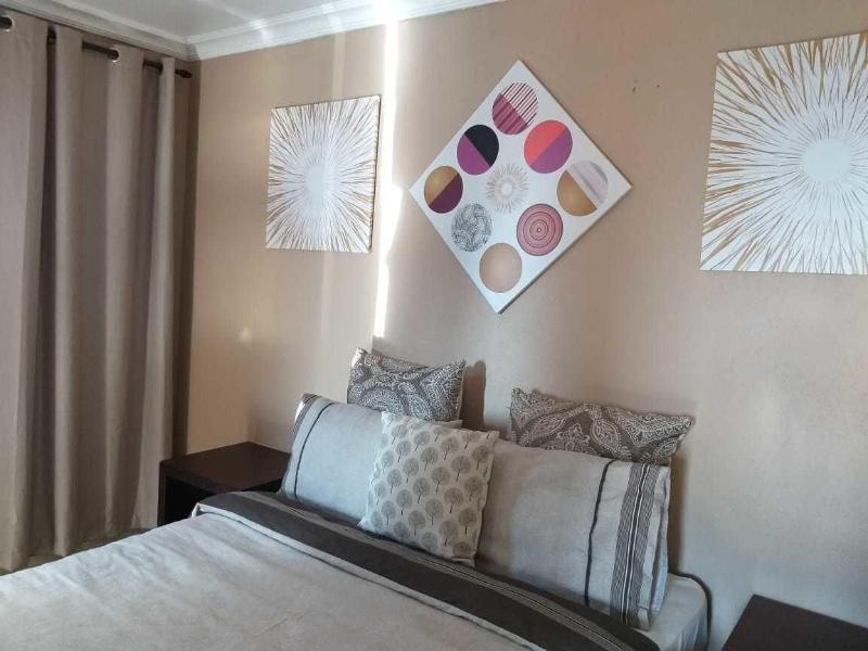 Hulela Guest House image