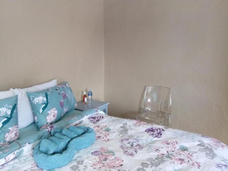 Hulela Guest House image