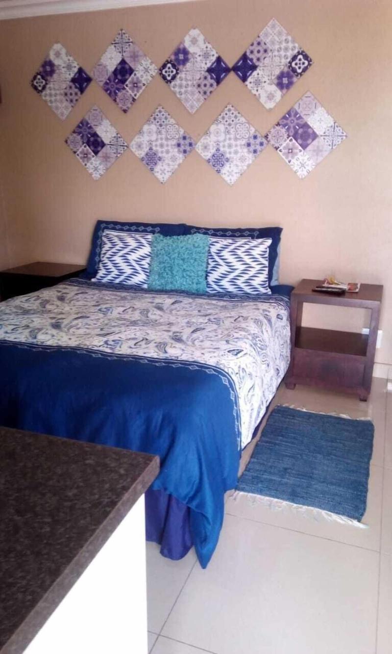 Hulela Guest House image