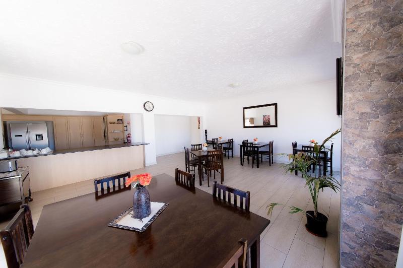 . Nama White Guest House