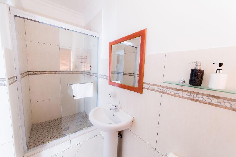 Nama White Guest House image