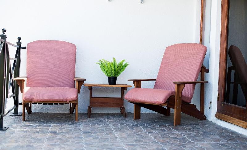 Nama White Guest House image