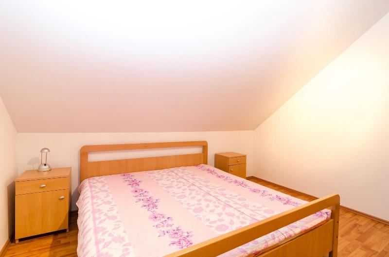 Rooms Mozara image