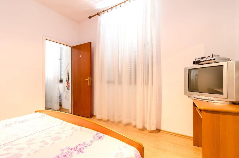 Rooms Mozara image